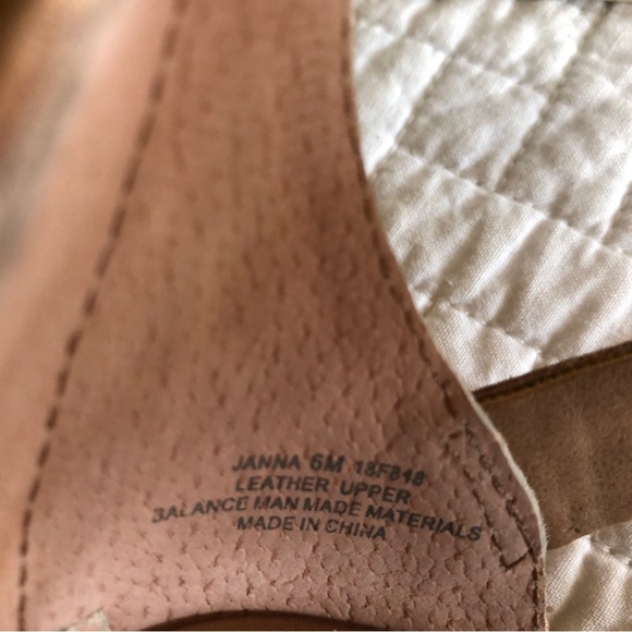 Nicole leather NWB sandal sz 6 - Picture 5 of 8